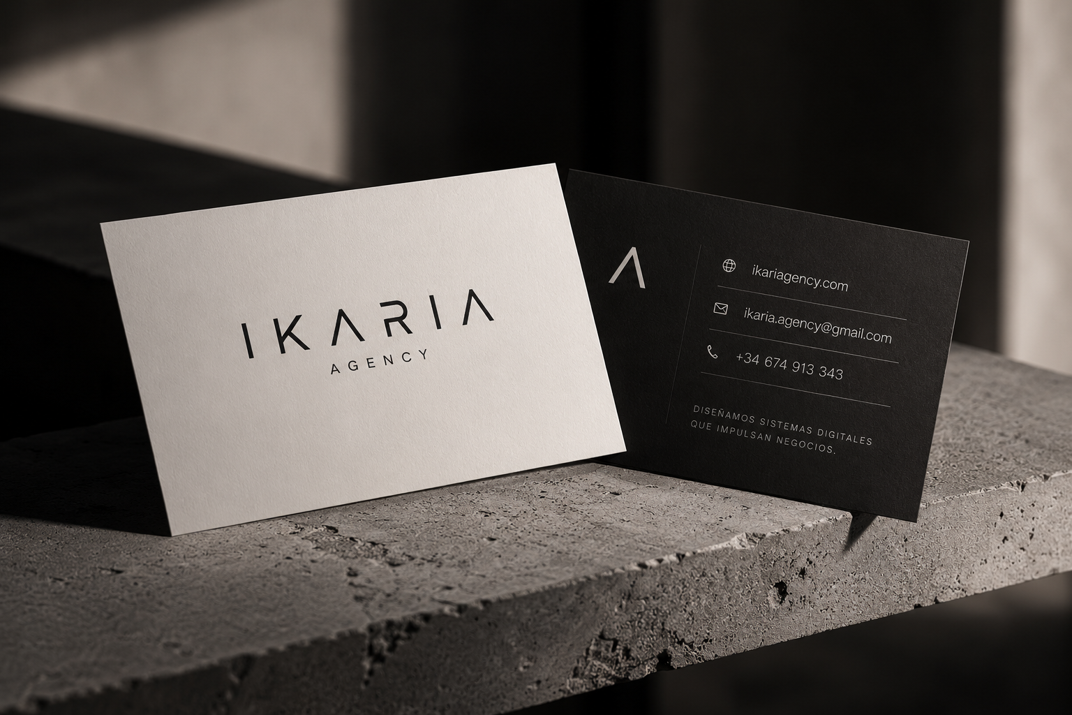 Tarjetas de visita de Ikaria Agency